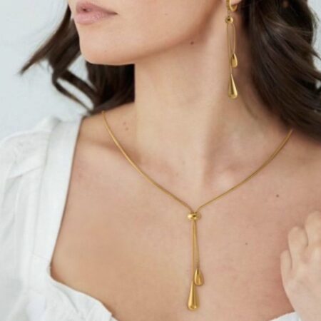 Flora Gold Necklace